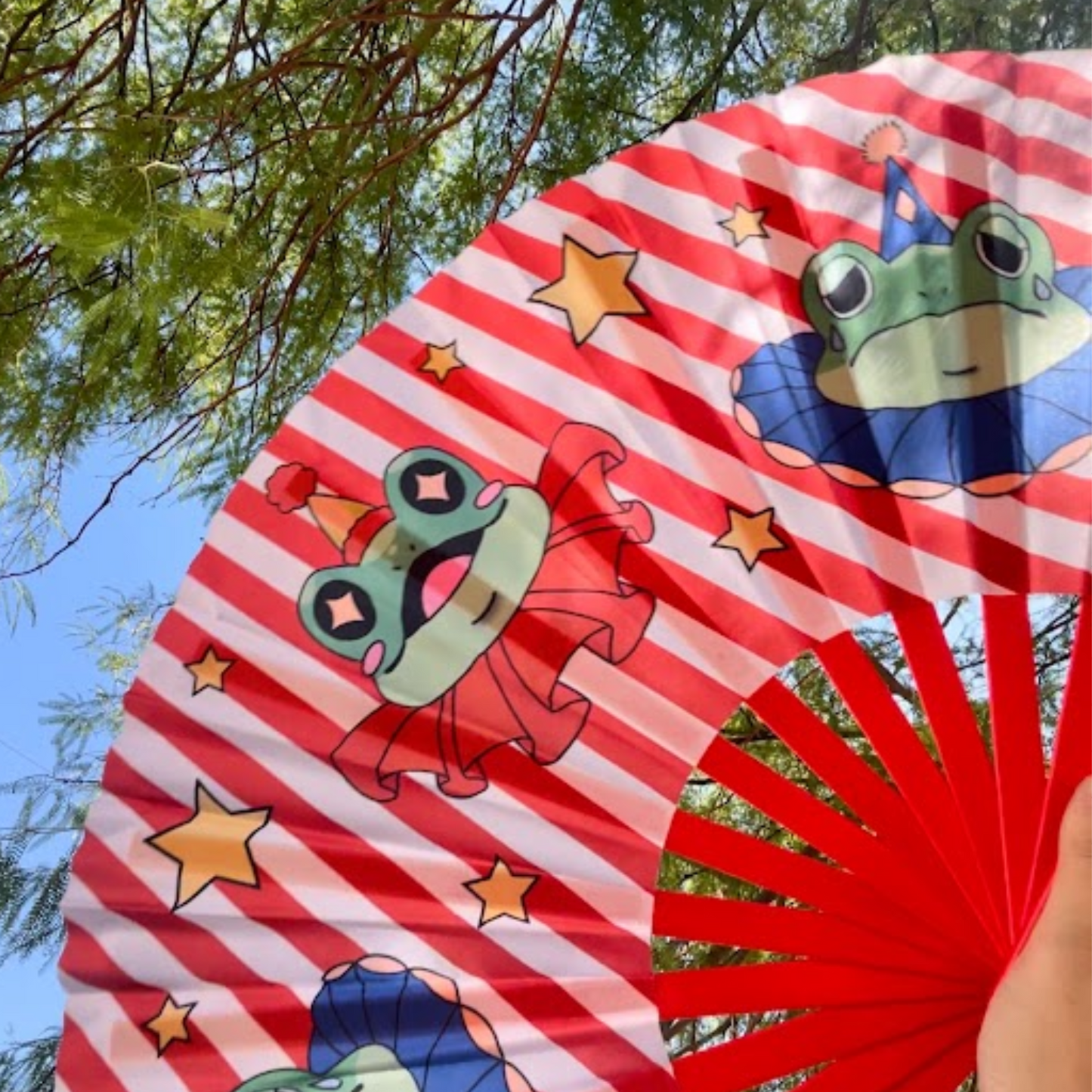 Clown Frog Bamboo Fan