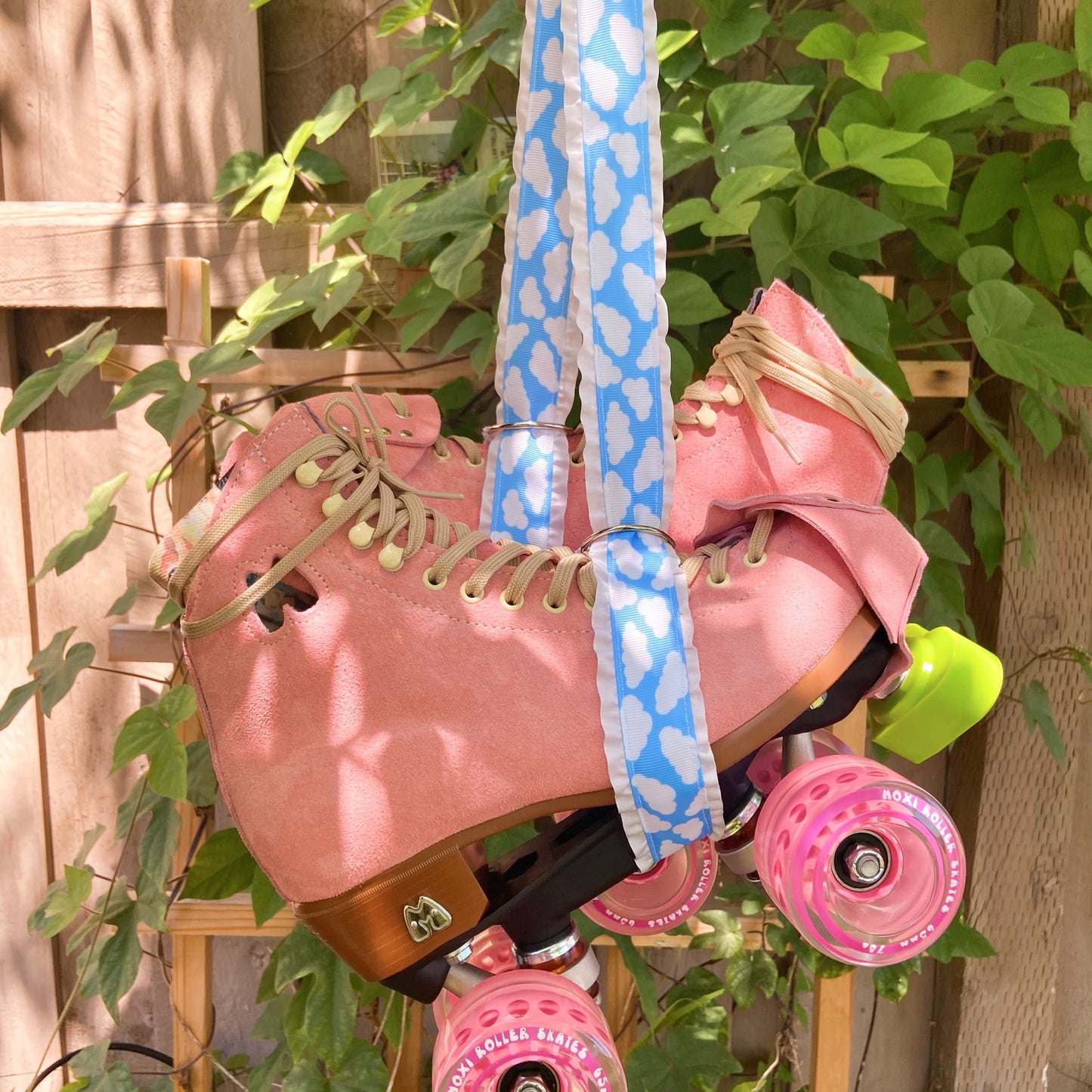 Cloud Roller Skate Leash